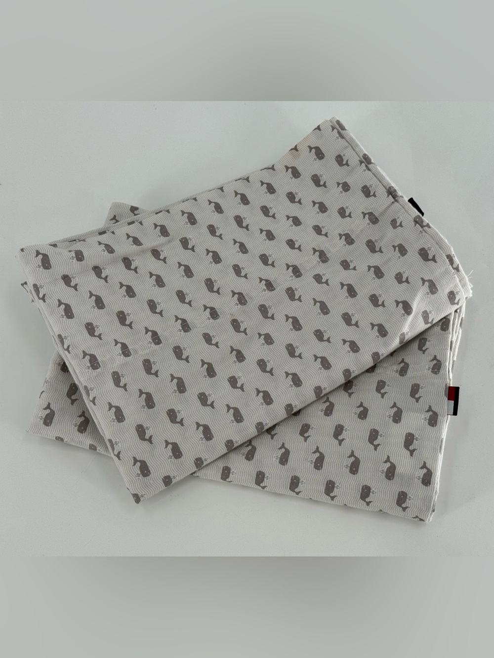 2 Tommy Hilfiger‎ Standard Pillow Cases Shams Whales